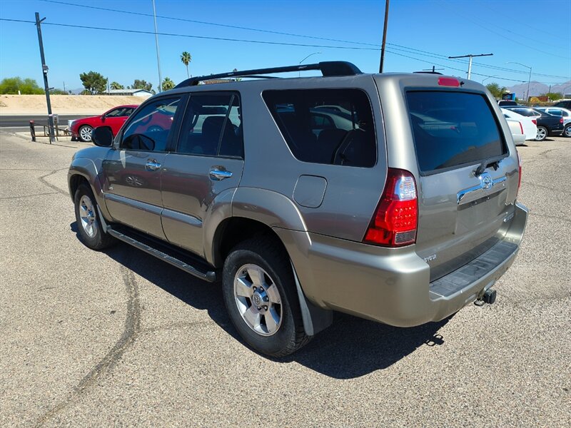 2006 Toyota 4Runner SR5   - Photo 6 - Tucson, AZ 85711