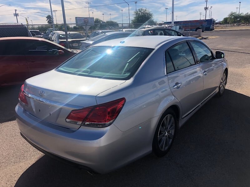 2012 Toyota Avalon Limited  