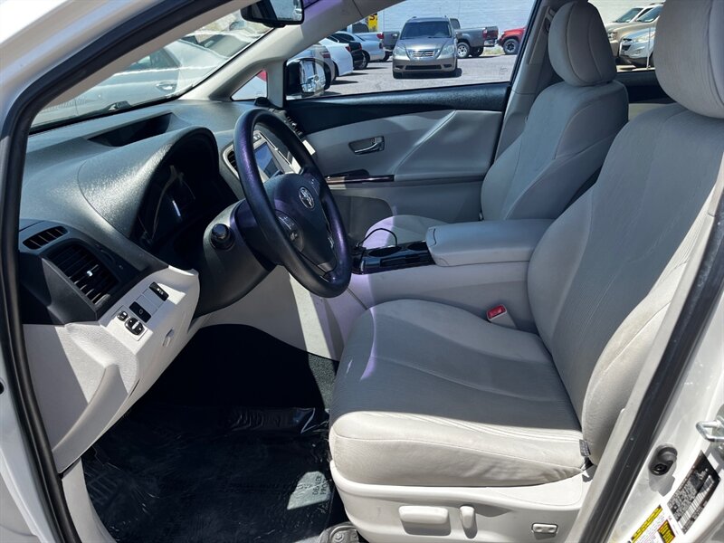 2009 Toyota Venza FWD - Photo 8 - Tucson, AZ 85711