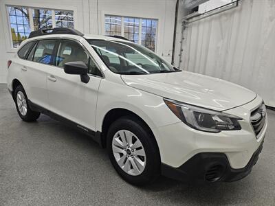 2018 Subaru Outback 2.5i   - Photo 3 - Spring City, PA 19475