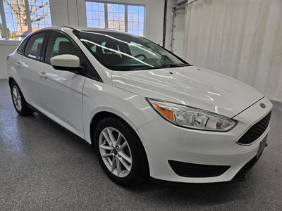 2018 Ford Focus SE   - Photo 4 - Spring City, PA 19475