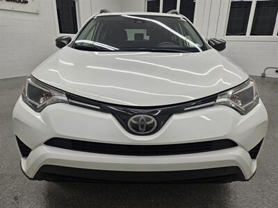 2017 Toyota RAV4 LE   - Photo 8 - Spring City, PA 19475