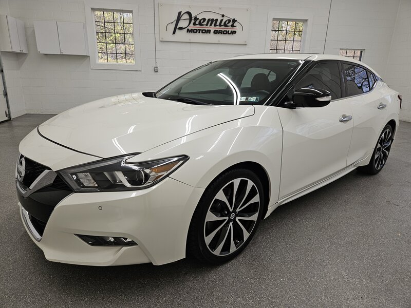 2018 Nissan Maxima 3.5 SR  