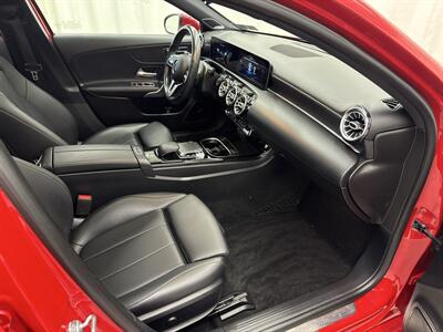 2019 Mercedes-Benz A 220 4MATIC - Photo 12 - Spring City, PA 19475