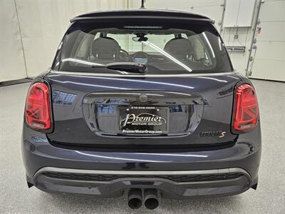 2022 MINI Hardtop 2 Door Cooper S   - Photo 6 - Spring City, PA 19475