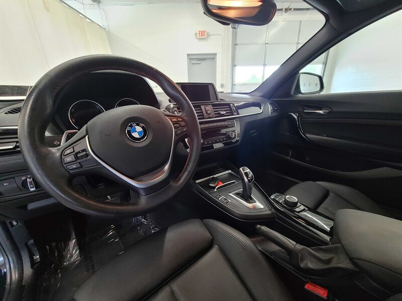 2018 BMW 2-Series 230i xDrive photo