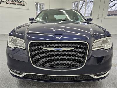 2017 Chrysler 300 Series Limited   - Photo 2 - Spring City, PA 19475