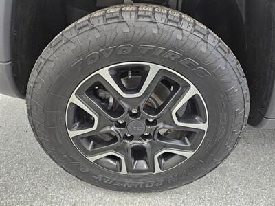 2019 Jeep Compass Trailhawk   - Photo 16 - Spring City, PA 19475