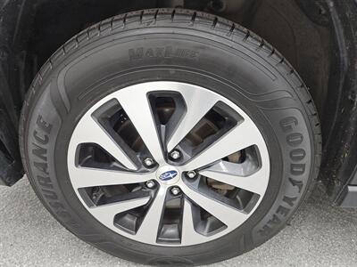 2024 Subaru Outback Premium - Photo 13 - Spring City, PA 19475