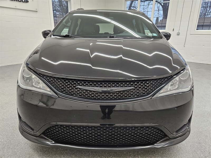 2019 Chrysler Pacifica Touring L Plus  