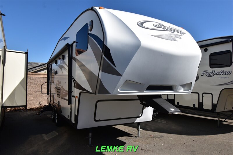 2015 Keystone Cougar Half-Ton 244RLSWE   - Photo 1 - Rocklin, CA 95677