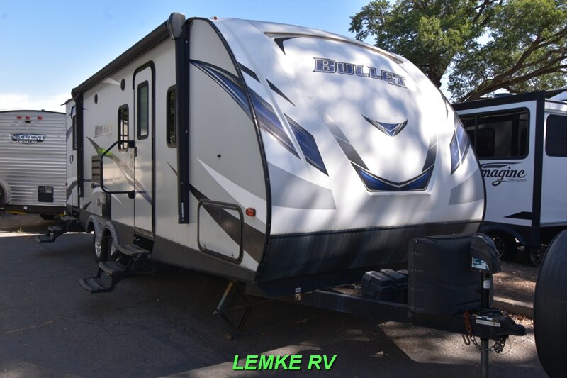 2019 Keystone Bullet Ultra Lite 243BHSWE   - Photo 1 - Rocklin, CA 95677