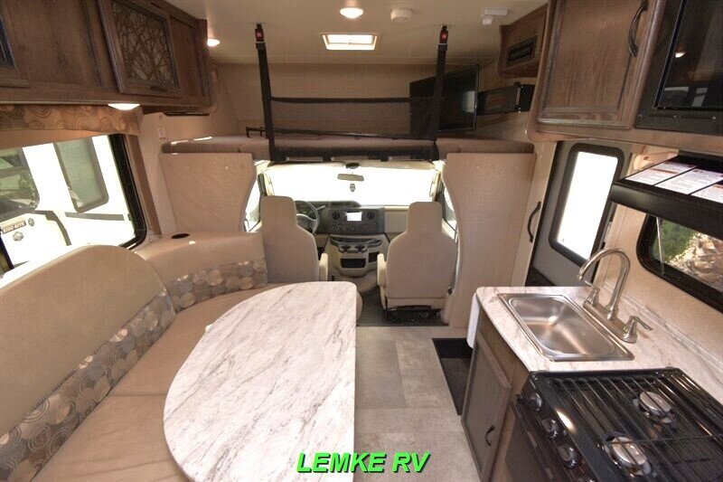 2019 Coachmen Freelander 21QB   - Photo 2 - Rocklin, CA 95677