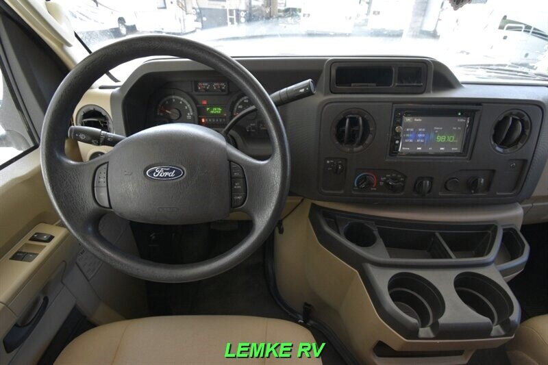 2019 Coachmen Freelander 21QB   - Photo 24 - Rocklin, CA 95677