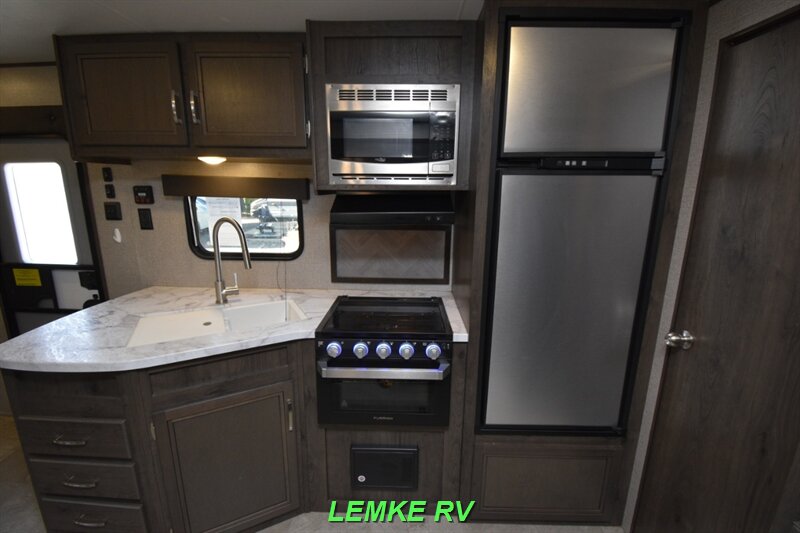 2020 Jayco Jay Flight SLX 248RBSW   - Photo 14 - Rocklin, CA 95677