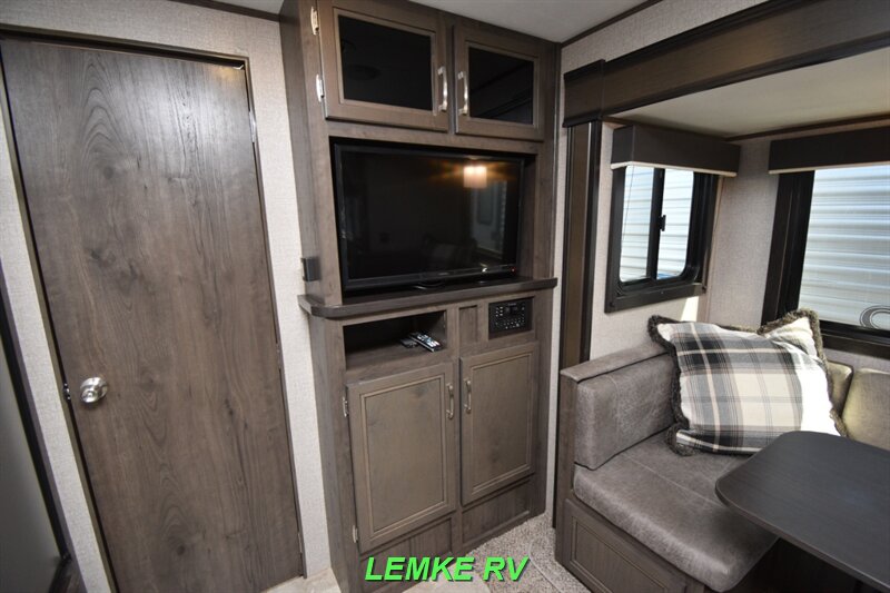 2020 Jayco Jay Flight SLX 248RBSW   - Photo 16 - Rocklin, CA 95677