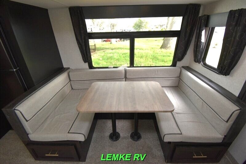 2022 Forest River Cherokee 274BRBBL   - Photo 13 - Rocklin, CA 95677