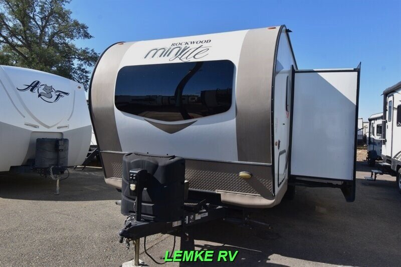 2018 Forest River Rockwood Mini Lite 2504S   - Photo 6 - Rocklin, CA 95677