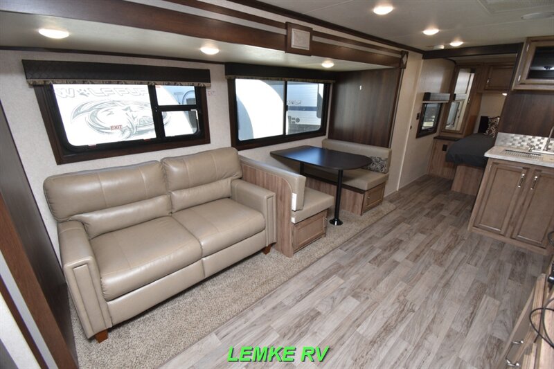 2019 Jayco Jay Feather 25RB   - Photo 10 - Rocklin, CA 95677