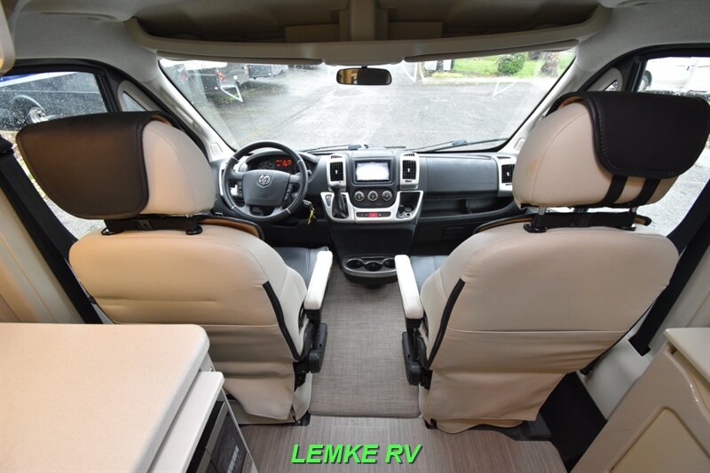 2022 Thor Tellaro 20L   - Photo 21 - Rocklin, CA 95677