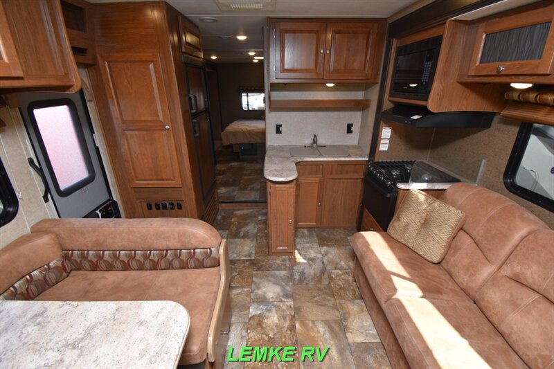2017 Coachmen Leprechaun 310BH   - Photo 2 - Rocklin, CA 95677