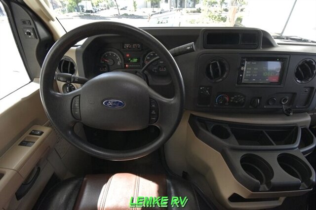 2017 Coachmen Leprechaun 310BH   - Photo 26 - Rocklin, CA 95677