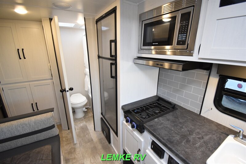 2024 Palomino Puma Ultra Lite 12FBX   - Photo 18 - Rocklin, CA 95677