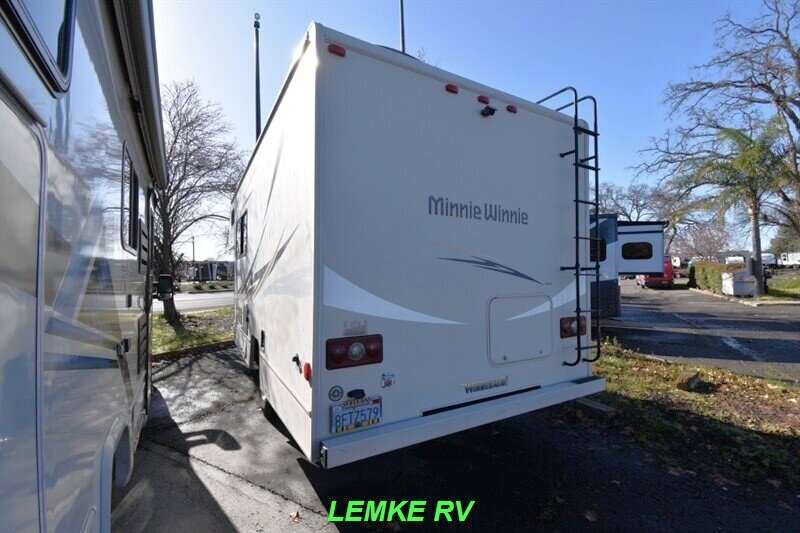 2017 Winnebago Minnie Winnie 22R   - Photo 7 - Rocklin, CA 95677