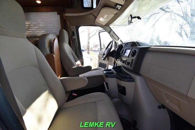 2017 Winnebago Minnie Winnie 22R   - Photo 22 - Rocklin, CA 95677