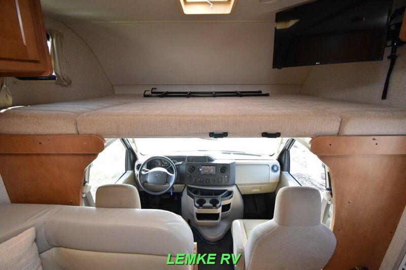 2017 Winnebago Minnie Winnie 22R   - Photo 17 - Rocklin, CA 95677