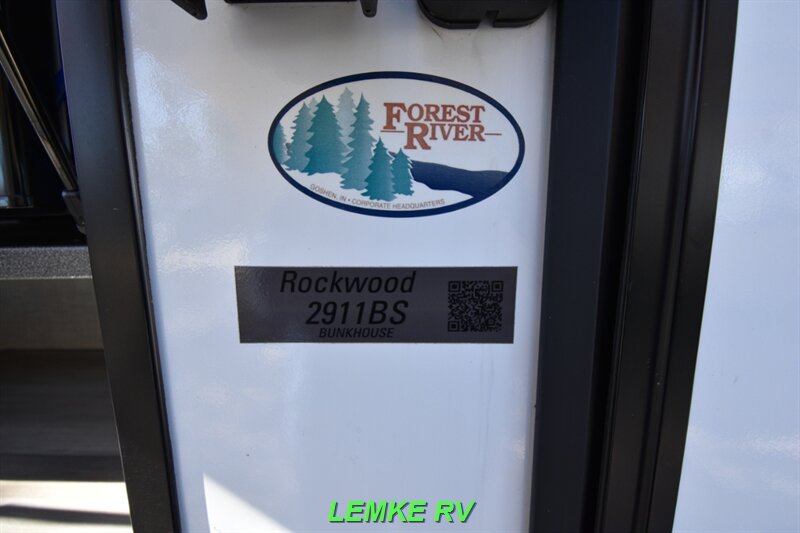 2022 Forest River Rockwood Ultra Lite 2911BS   - Photo 32 - Rocklin, CA 95677