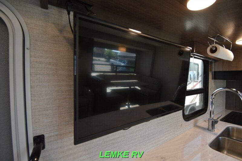 2021 Winnebago Spirit 31K   - Photo 25 - Rocklin, CA 95677