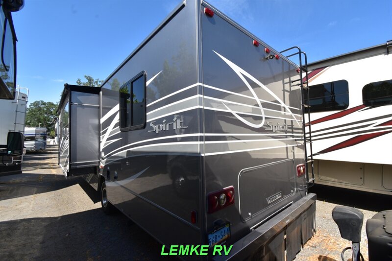 2021 Winnebago Spirit 31K   - Photo 7 - Rocklin, CA 95677