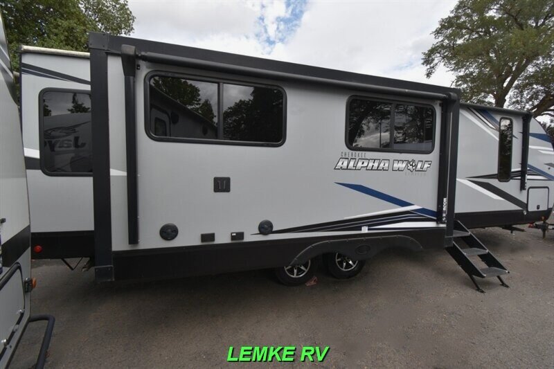 2021 Forest River Cherokee Alpha Wolf 26RL-L   - Photo 7 - Rocklin, CA 95677