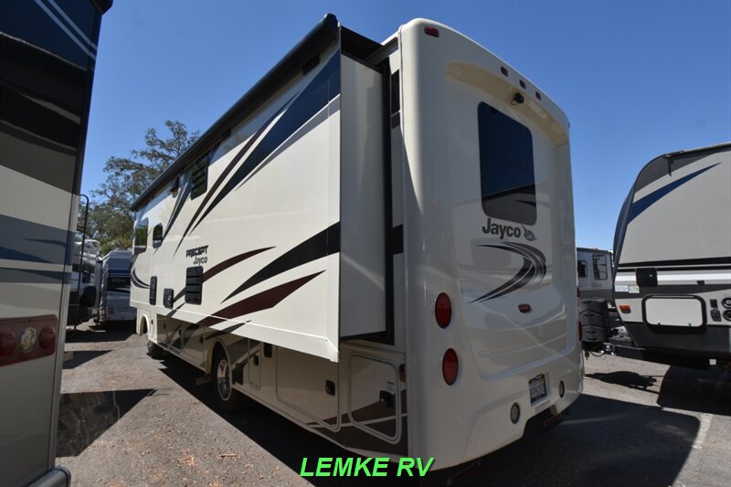 2018 Jayco Precept 29V   - Photo 7 - Rocklin, CA 95677