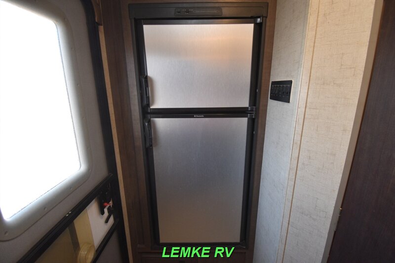 2016 Forest River Surveyor 226RBDS   - Photo 13 - Rocklin, CA 95677