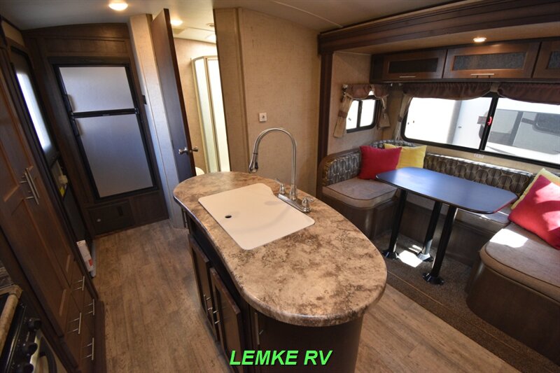 2016 Forest River Surveyor 226RBDS   - Photo 12 - Rocklin, CA 95677