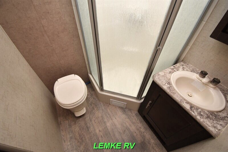 2016 Forest River Surveyor 226RBDS   - Photo 20 - Rocklin, CA 95677