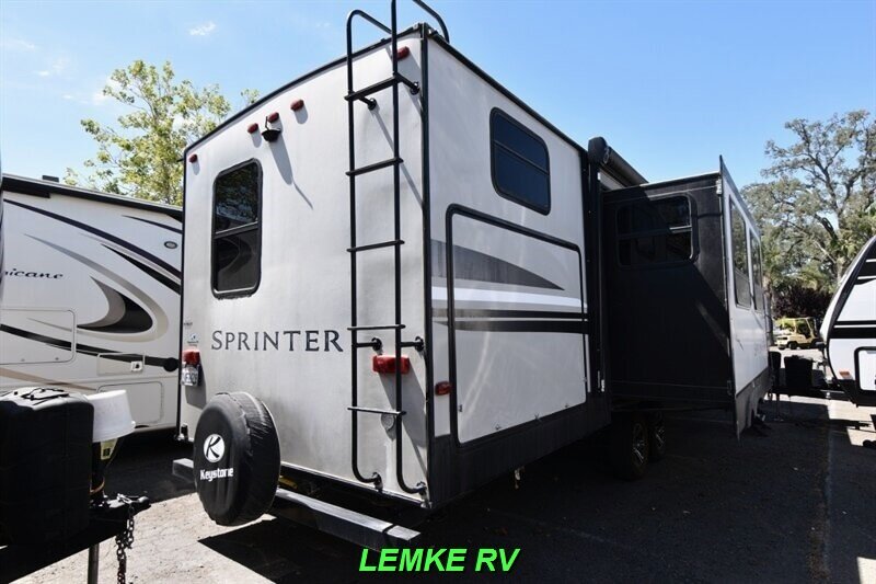 2019 Keystone Sprinter 325BMKS   - Photo 8 - Rocklin, CA 95677