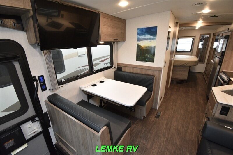 2023 Winnebago Sunstar 29NP   - Photo 21 - Rocklin, CA 95677