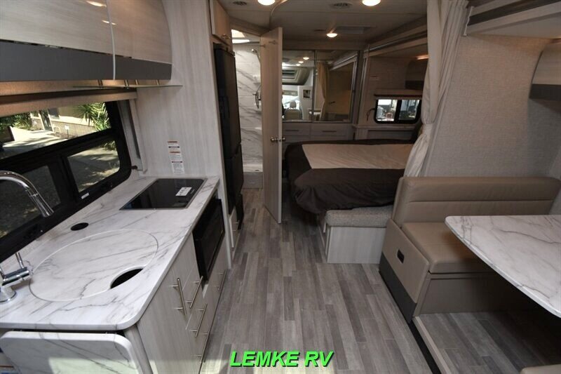 2024 Thor Compass 23TW  