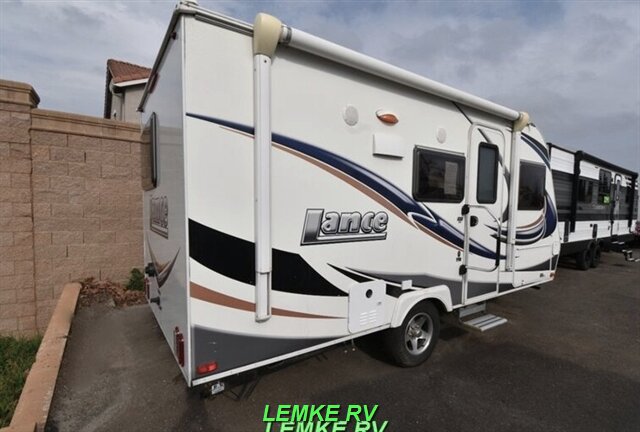 2014 Lance 1575   - Photo 8 - Rocklin, CA 95677