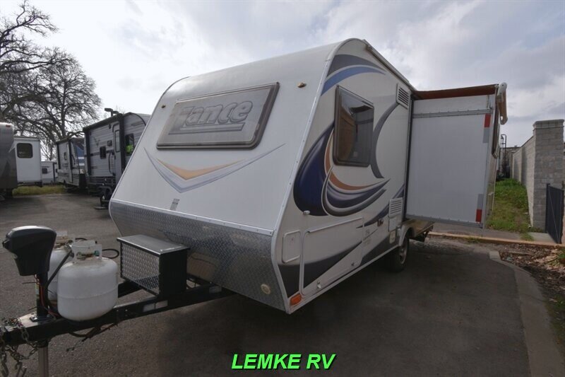 2014 Lance 1575   - Photo 6 - Rocklin, CA 95677