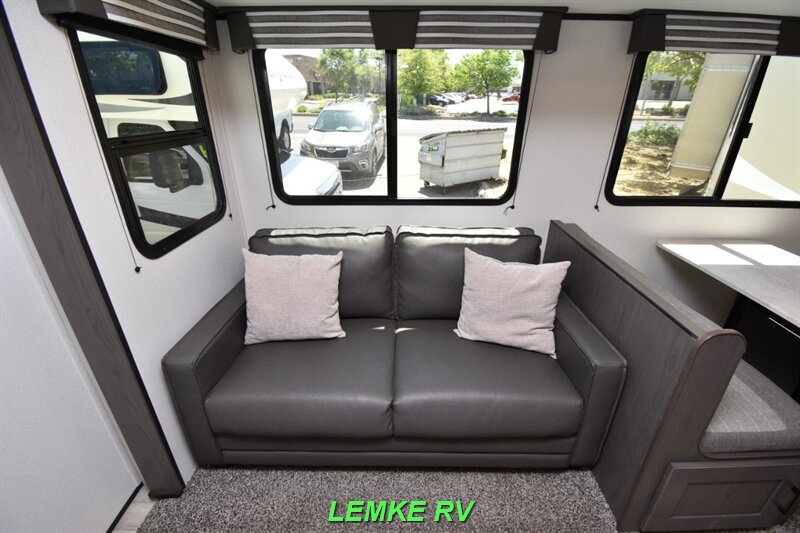 2021 Cruiser RV MPG 2860BH   - Photo 18 - Rocklin, CA 95677