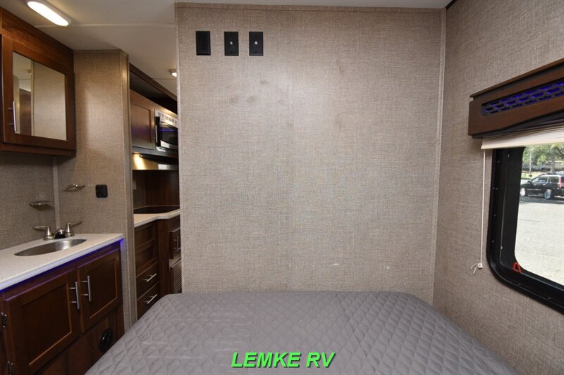 2018 Heartland Terry Classic V21   - Photo 17 - Rocklin, CA 95677