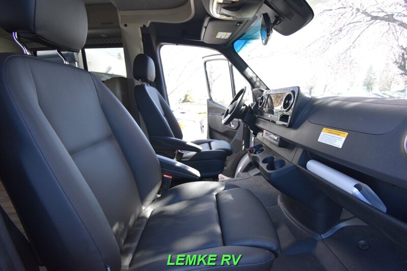 2024 Thor Coleman 24CL   - Photo 32 - Rocklin, CA 95677