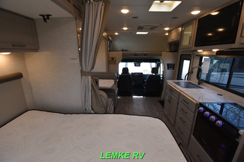 2024 Thor Coleman 24CL   - Photo 25 - Rocklin, CA 95677