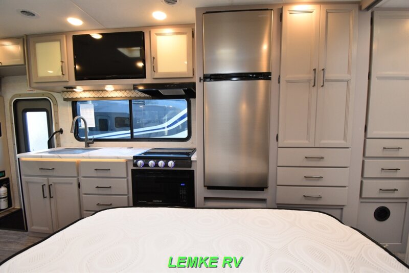 2024 Thor Coleman 24CL   - Photo 26 - Rocklin, CA 95677