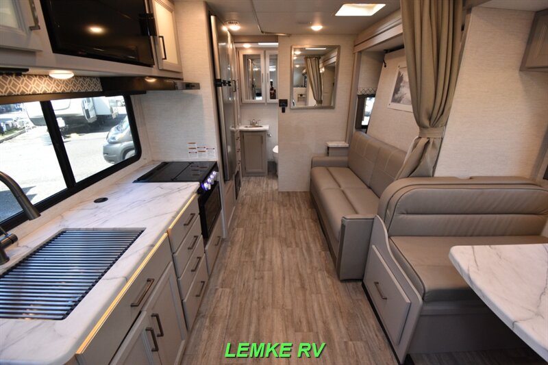 2024 Thor Coleman 24CL   - Photo 2 - Rocklin, CA 95677