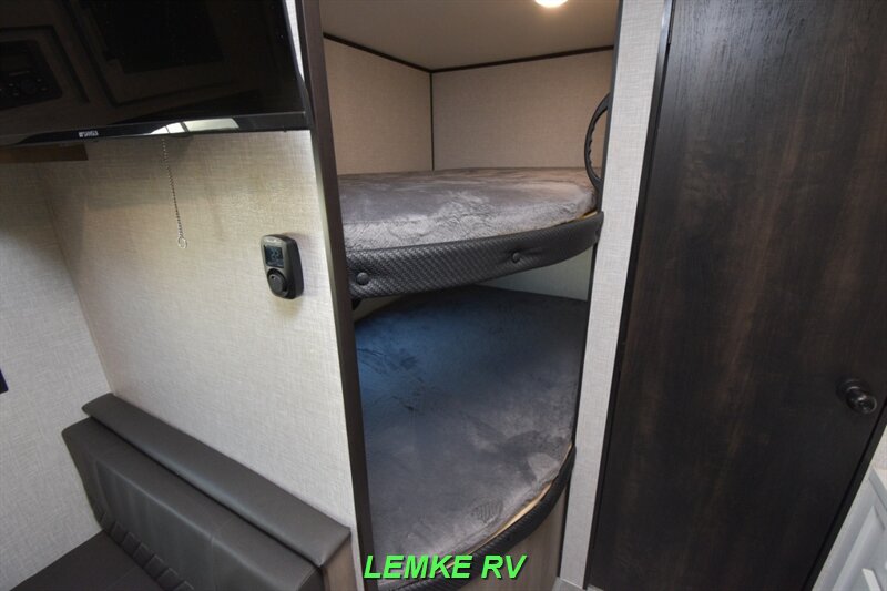 2024 Jayco Jay Flight SLX 260BHW   - Photo 19 - Rocklin, CA 95677